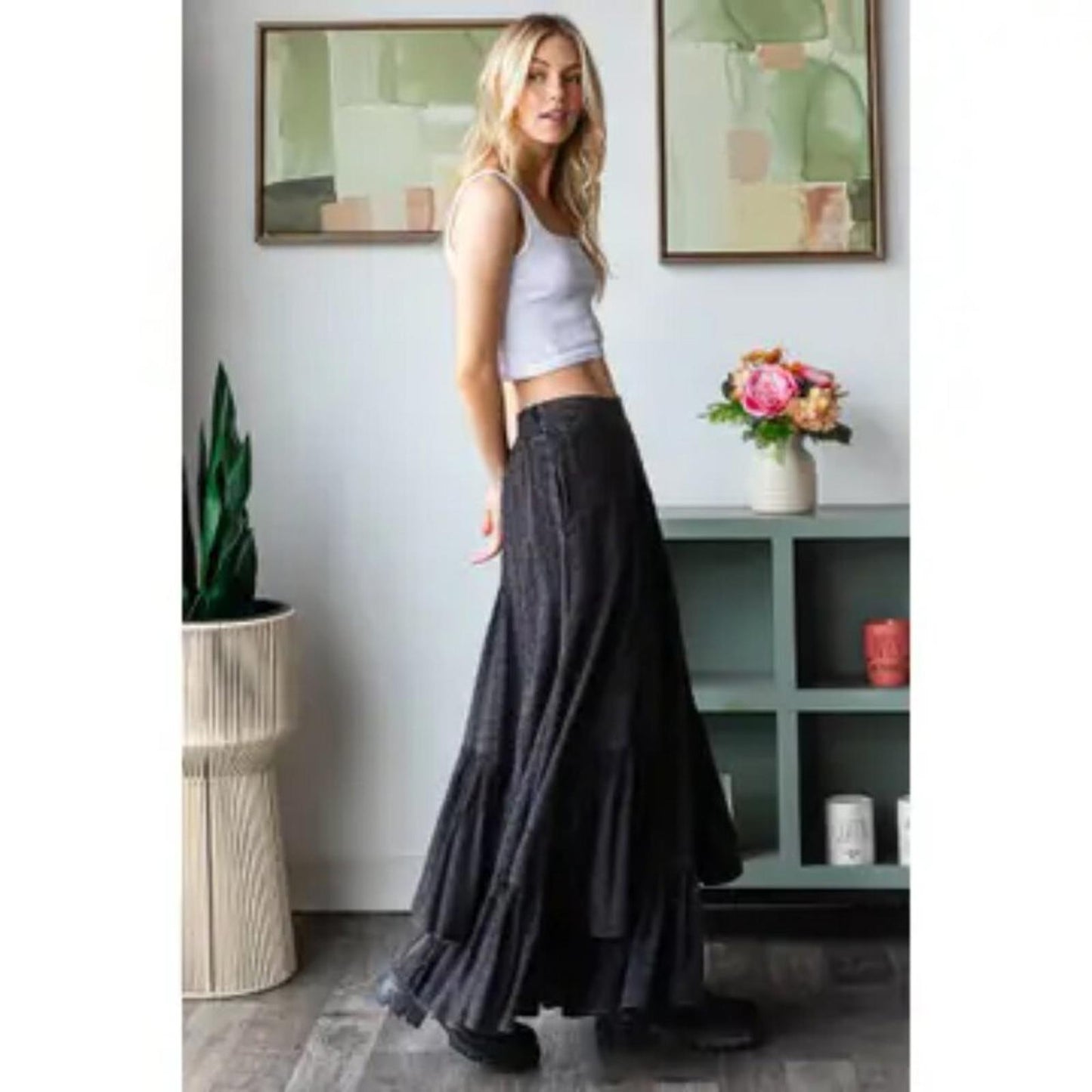 Midnight Ruffle Pants
