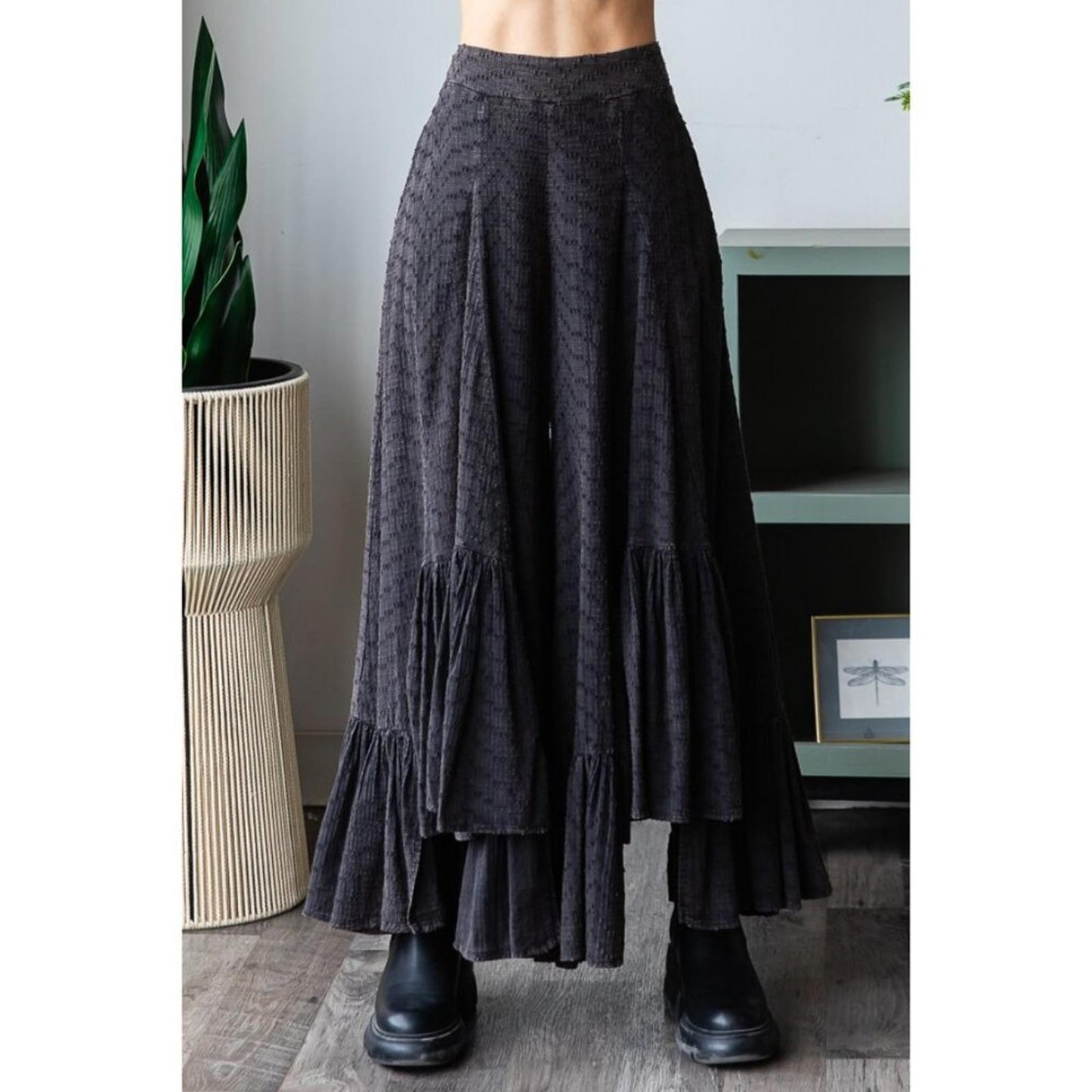 Midnight Ruffle Pants