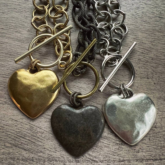 Noir Heart Amulet